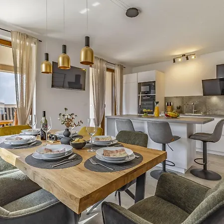 Holiday home Modern With Swimming Pool And Wellness Vodnjan