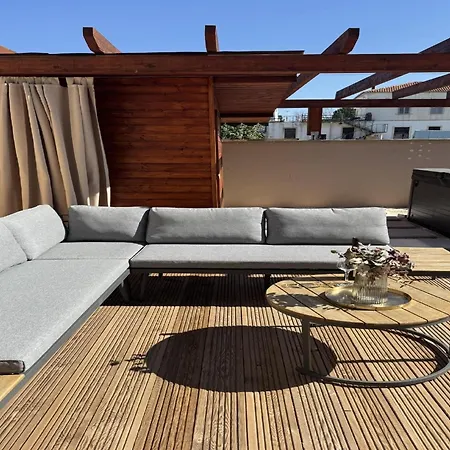 Modern With Swimming Pool And Wellness Vodnjan